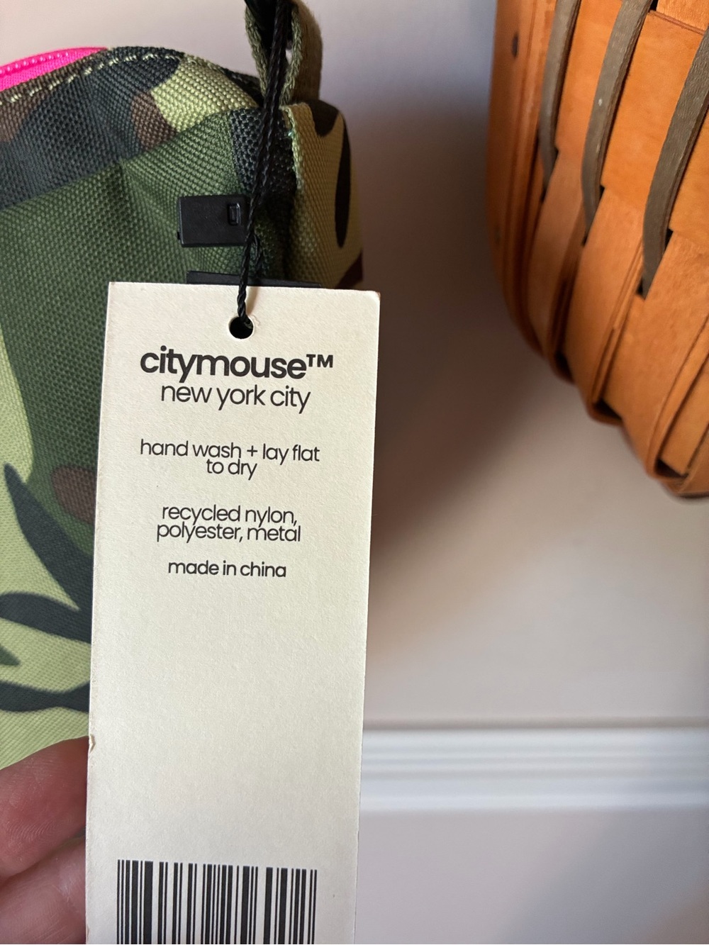 City mouse Citymouse Camo and Pink Crossbody Crescent Diaper Bag Satchel NWT - Picture 2 of 6
